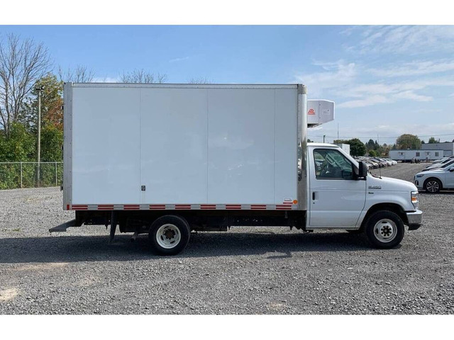 2019 Ford E-450 14Ft Box - ATC Low Temp Reefer + Standby in Cars & Trucks in City of Toronto - Image 4