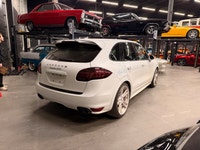 The team at Sherwood Motorcars would like to welcome you to our dealership based in Sherwood Park, w... (image 3)