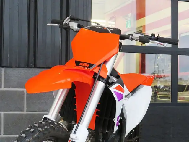 2024 KTM 125 SX in Dirt Bikes & Motocross in Cambridge - Image 10