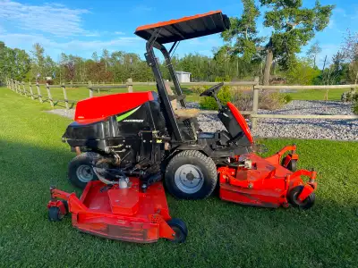 Jacobsen HR6010 Bat Wing Mower 1926 hours 60 hp Diesel Engine 120” cutting deck (10)’ Full time 4 wh...