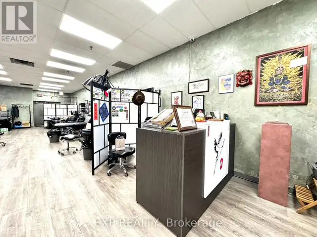 19 WOOTTEN WAY N Markham (Markham Village), Ontario in Commercial & Office Space for Rent in Markham / York Region - Image 13