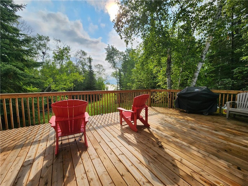 30 Blacks Point Road Grindstone Provincial Pk, Manitoba Houses for