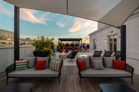 Free Parking 6 Months of Free Storage Visitez notre site Web : https://www.capreit.ca/fr/appartement... (image 3)