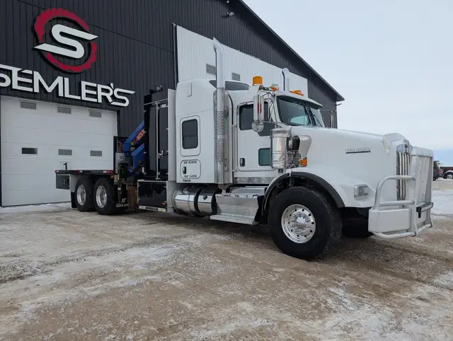 2016 KENWORTH T800 in Heavy Trucks in Kamloops - Image 4