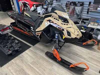 Includes 7S Display 2024 Polaris 850 RMK Khaos Slash 165 Gloss Black/Military Tan/Orange BurstUNMATC...