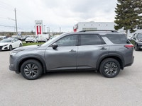 4WD | SV Trim | V6 Power | Spacious Family SUV Check out this well-equipped 2024 Nissan Pathfinder S... (image 3)