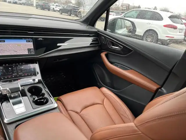 2025 Audi Q7 Technik | EXECUTIVE DEMO | FULLY EQUIPPED | 7 in Cars & Trucks in Windsor Region - Image 29