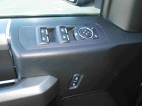 2016 Ford F-150 XLT 4x4 with 178,345km! Equipped with remote keyless entry, power windows, power loc... (image 6)