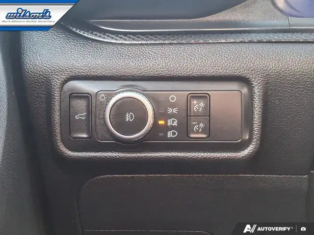 2022 Ford Explorer ST 4WD | Split Leather Buckets | Pano Roof in Cars & Trucks in Guelph - Image 16