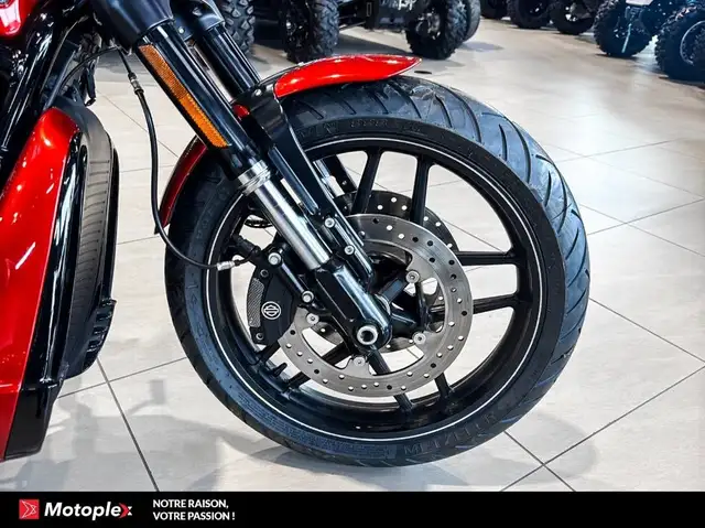 2014 HARLEY DAVIDSON vrod night rod special vrscdx in Street, Cruisers & Choppers in Gatineau - Image 8