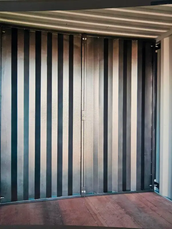 Self storage units65048386699138121