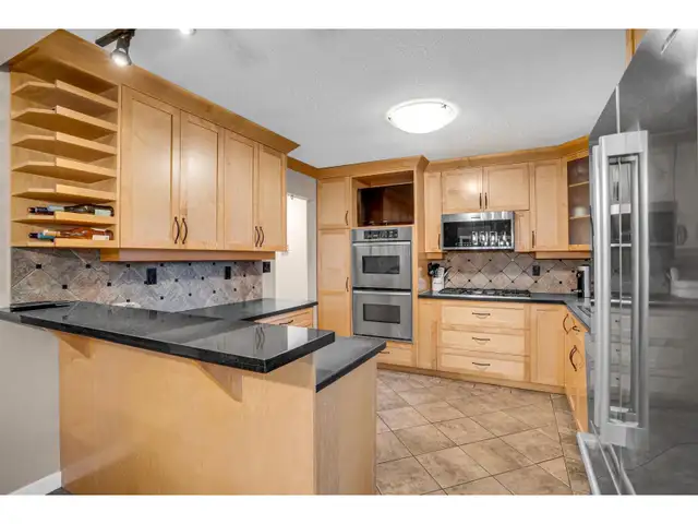 11472 85 AVENUE Delta, British Columbia in Houses for Sale in Richmond - Image 12