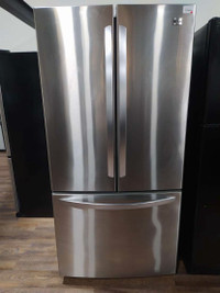 Réfrigérateur 3 portes réusiné avec garantie et taxes incluses!