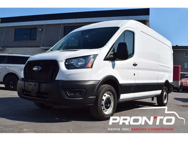 2024 Ford Transit Cargo Van T-250 148WB Med Roof ** GARANTIE FOR dans Autos et camions  à Laval/Rive Nord - Image 2
