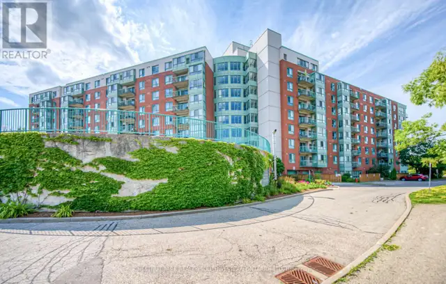 PH14 - 30 BLUE SPRINGS DRIVE Waterloo, Ontario in Condos for Sale in Kitchener / Waterloo - Image 29