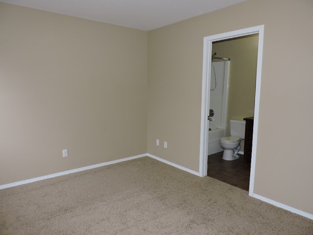 3 bedroom home for rent in Warman 5
