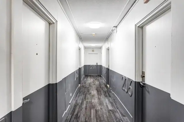 Tour d'Auteuil - 0 Bedroom, 1 Bathroom, Bach Apartment for Rent in Long Term Rentals in City of Montréal - Image 16
