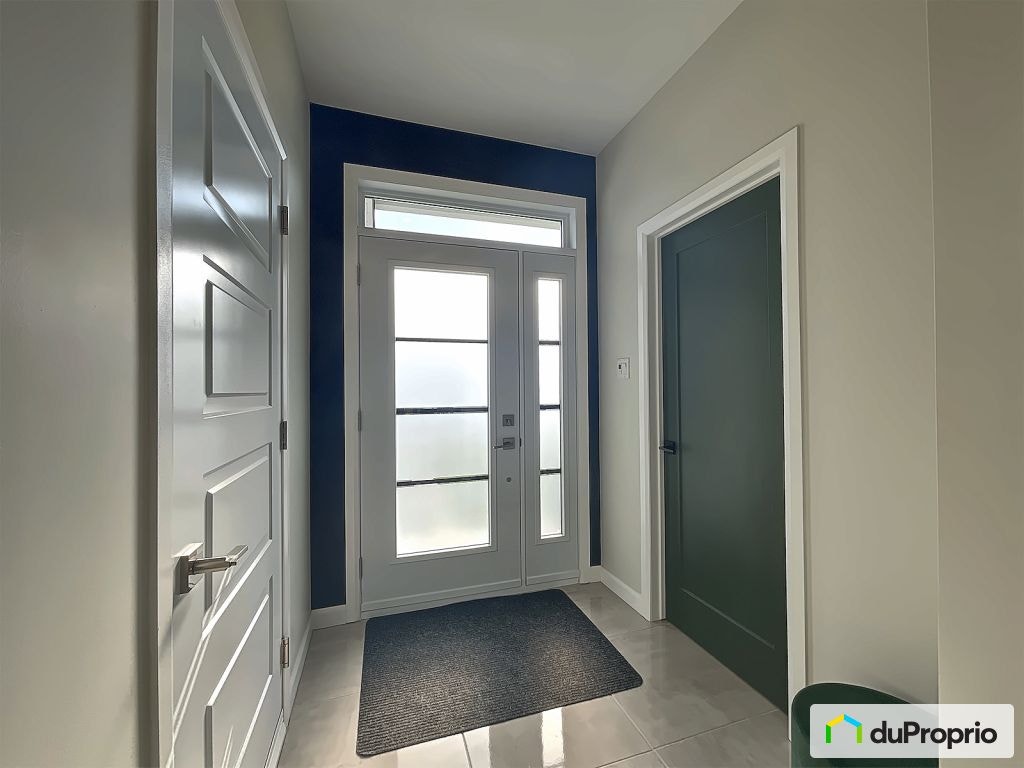 $565,000 - Semi-detached for sale in St-Hyacinthe — photo 2
