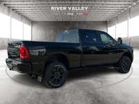 ALLOY WHEELS, NAVIGATION SYSTEM, HEATED FRONT SEATS, HEATED STEERING WHEEL, ADAPTIVE CRUISE CONTROL,... (image 2)