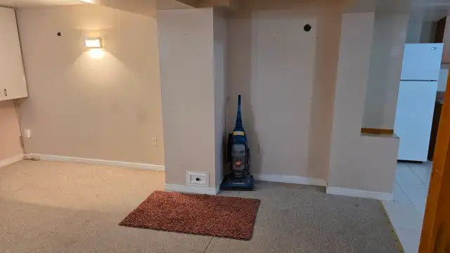 Ajax, Westney & Kingston Rd. Basement Apt. $1150/mo plus.utilite in Long Term Rentals in City of Toronto - Image 17