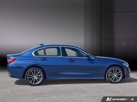 2021 BMW 3 Series Le BMW 330i xDrive 2021 incarne parfaitement l'équilibre entre performance, raffin... (image 5)