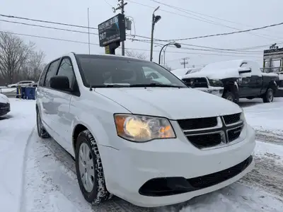 2017 DODGE Grand Caravan 2017 Dodge Grand Caravan sxt 7 passagers stowNgo Groupe électrique Bluetoot...