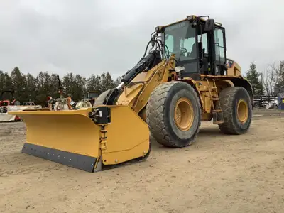 Welcome to Kent Farm Supplies Limited! Cat 930H With new HLA 9’15in. 4203 series Snow Wing. New/Used...