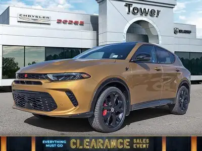 This Dodge Hornet boasts a Intercooled Turbo Gas/Electric I-4 1.3 L/81 engine powering this Automati...