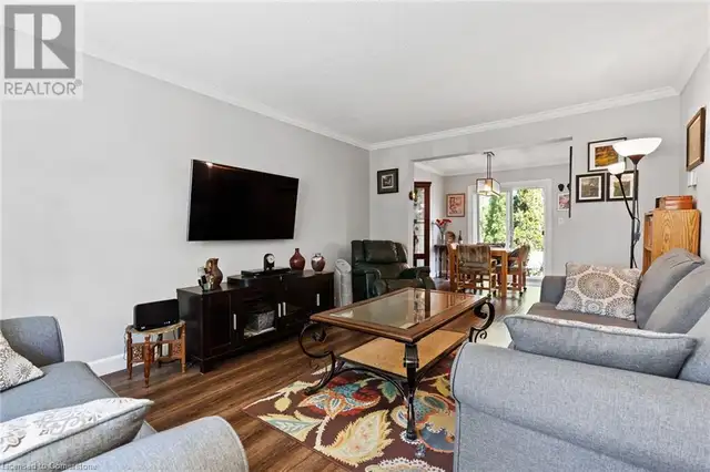 8117 LYNHURST Drive Niagara Falls, Ontario in Houses for Sale in St. Catharines - Image 18