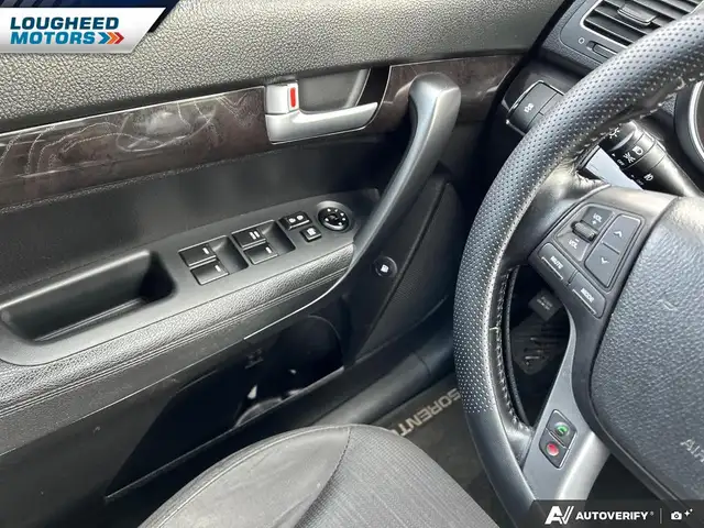 2014 KIA Sorento LX in Cars & Trucks in Mission - Image 15