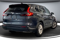 Experience comfort, safety, and efficiency in this stylish Honda CR-V. Equipped with Adaptive Cruise... (image 6)