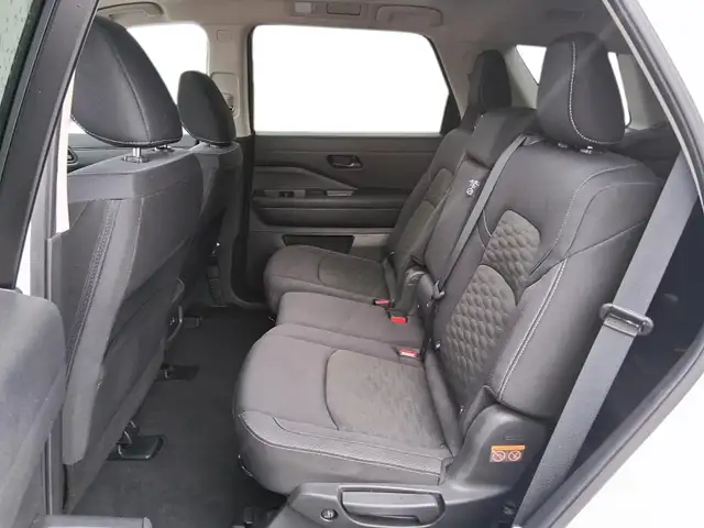 2024 Nissan Pathfinder SV 4WD526666955501096968