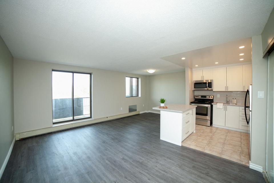2 Bed Apartment in Downtown Hanover + 1 Year of Utility Credits* 4