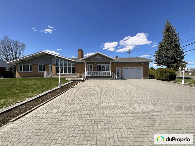 $629,000 - Bungalow for sale in Victoriaville — photo 1