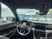 Experience the elevated capability and sophistication of the 2024 Jeep Grand Cherokee Limited, finis... (image 8)