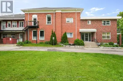 213 - 15 FAULKNER STREET Orangeville, Ontario