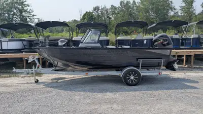 Marsh's Marina 2025 Smokercraft Aventurer 178 Dual Console with Contour upgrade in Blue is available...