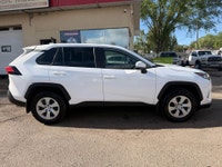 **CARS TRUCKS SUV 4X4 VAN AWD EDMONTON FINANCING AVAILABLE EASY FINANCING ** 2024 TOYOTA RAV4 ALL WH... (image 3)