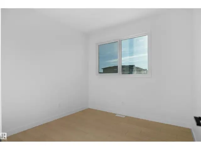 17506 5A ST NE Edmonton, Alberta in Houses for Sale in Strathcona County - Image 19