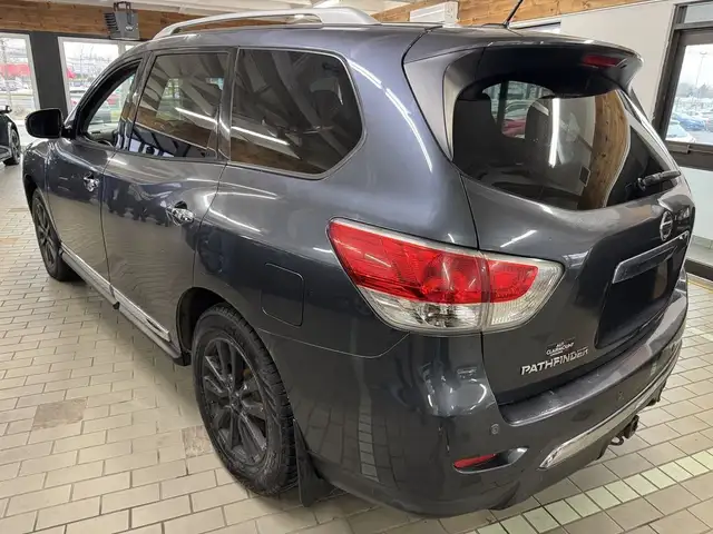 2014 Nissan Pathfinder 2WD 4dr SL in Cars & Trucks in Longueuil / South Shore - Image 4
