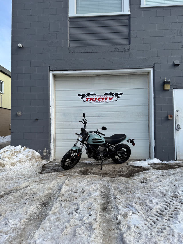 2016 Ducati Scrambler Sixty2 ABS in Street, Cruisers & Choppers in Kitchener / Waterloo - Image 8