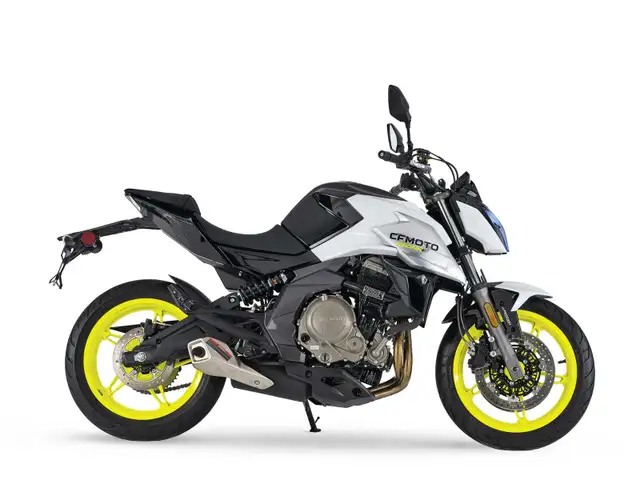 2022 CFMoto 650NK in Street, Cruisers & Choppers in Winnipeg - Image 8