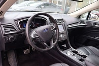 2017 Ford Fusion Titanium AWD Luxury, Style & AWD Confidence! 118,xxx KM | TITANIUM | AWD Looking fo... (image 4)
