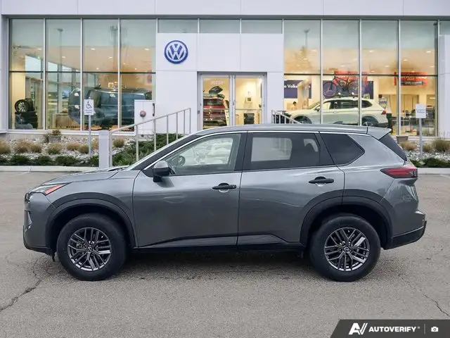 2024 Nissan Rogue S | Screen Display | Backup Camera in Cars & Trucks in Abbotsford - Image 3