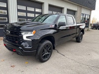 2024 Chevrolet Silverado 1500 LT Trail Boss 4x4 with only 20,027 km! Clean history with no accidents... (image 1)