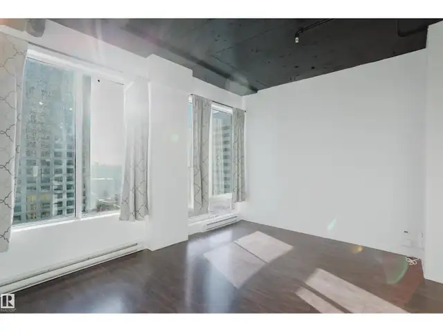 #1611 10024 JASPER AV NW Edmonton, Alberta in Condos for Sale in Edmonton - Image 9