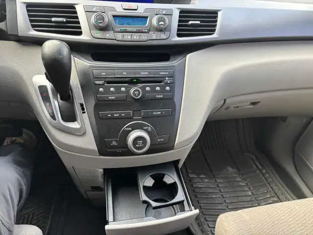 2013 Honda Odyssey EX in Cars & Trucks in City of Toronto - Image 13