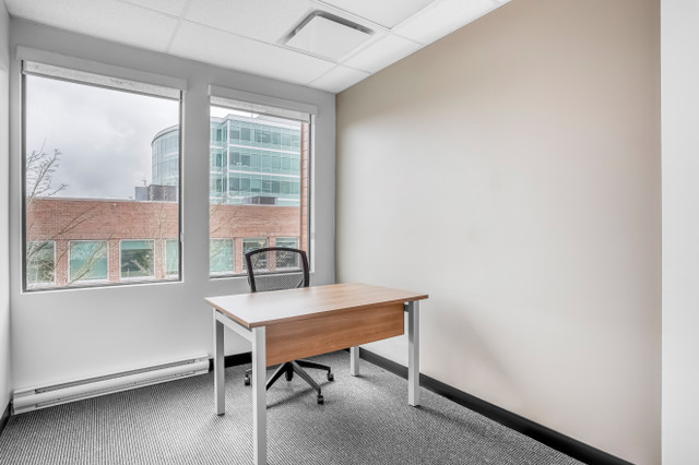 Private office space for 3 persons in Maple Ridge dans Espaces commerciaux et bureaux à louer  à Tricities/Pitt/Maple - Image 3