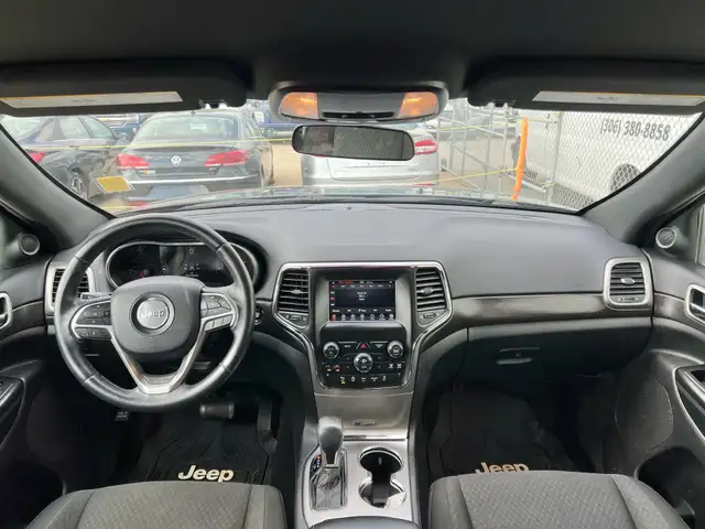 2018 Jeep Grand Cherokee Laredo AWD | Command Start | Reverse Ca5484076805082419214