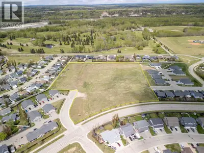 Prime Residential Development Opportunity with Vendor Financing AvailableVendor financing is availab...